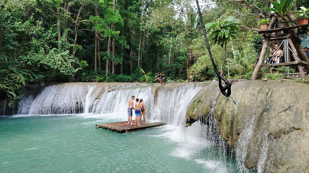 The vine and the raft, Cambugahay